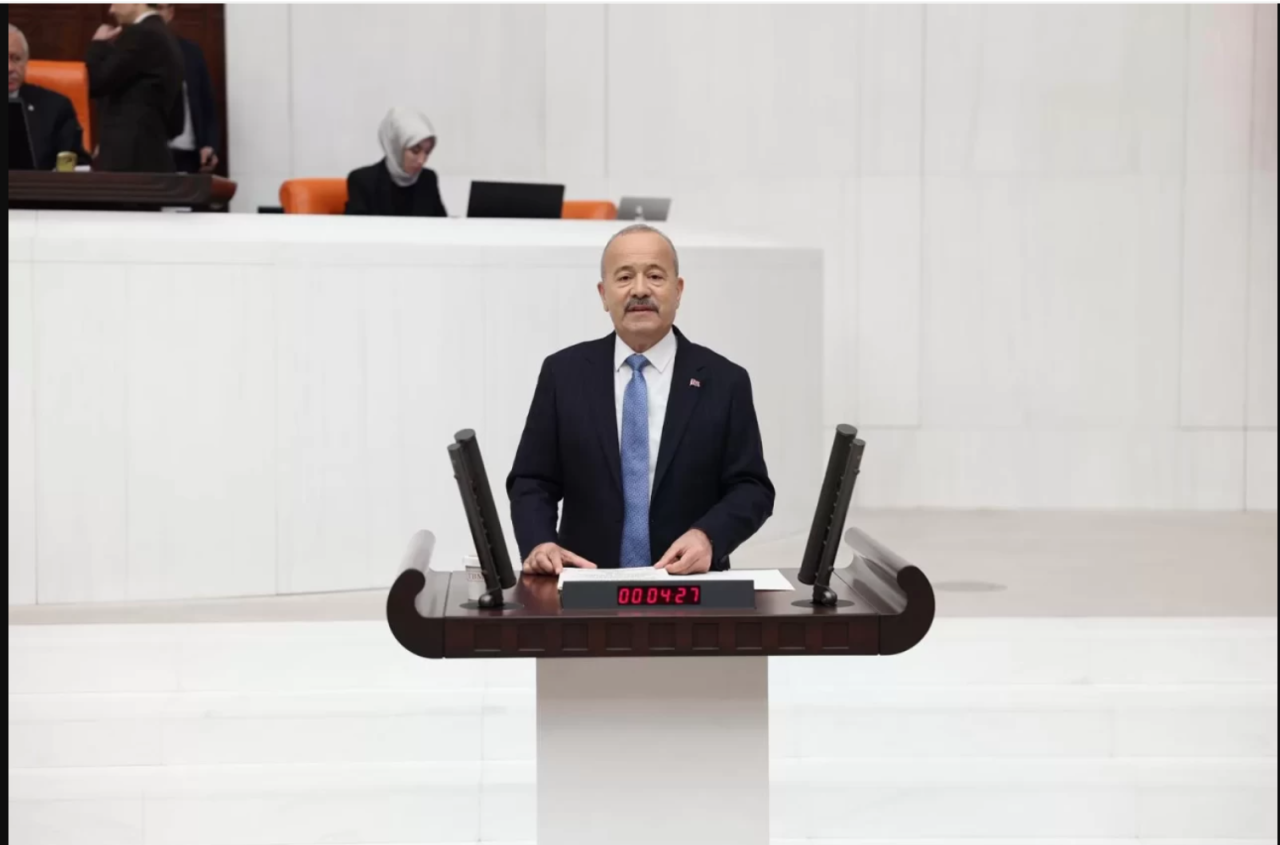 Halef-selef bakanların küskünlüğü Meclis gündeminde 5